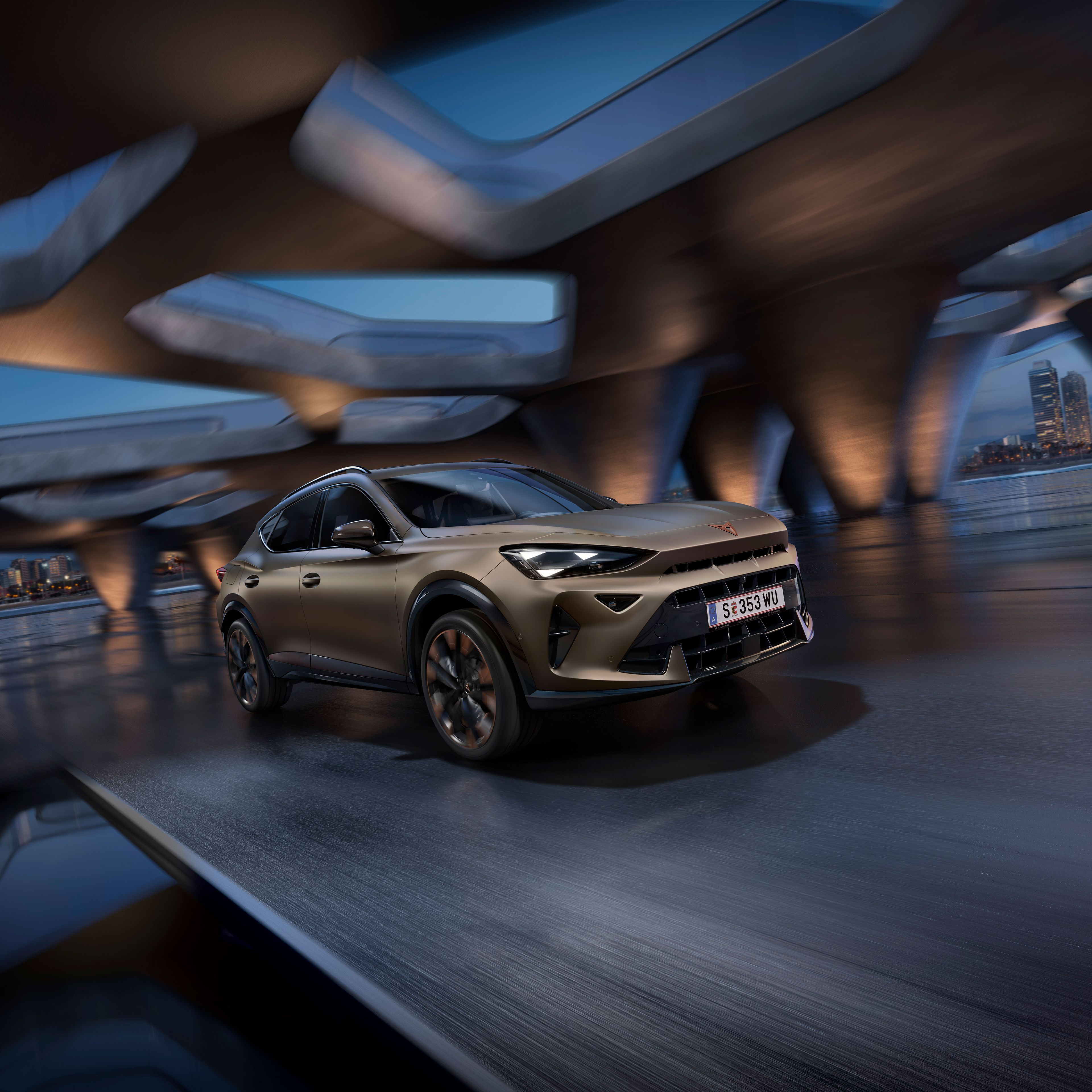 cupra formentor sötét városban