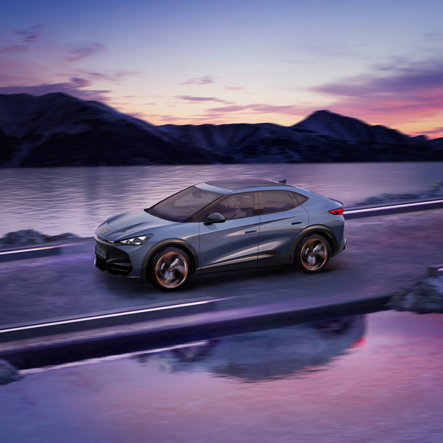 Tavascan lilás fényekkel