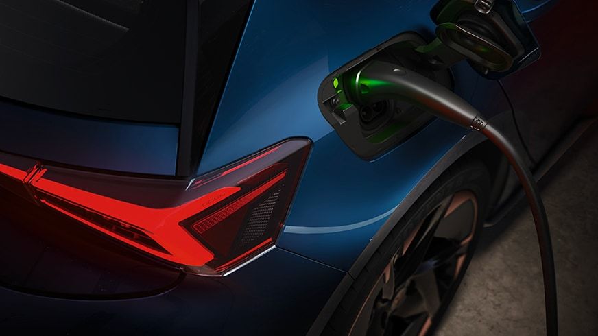 CUPRA Born Ladebuchse