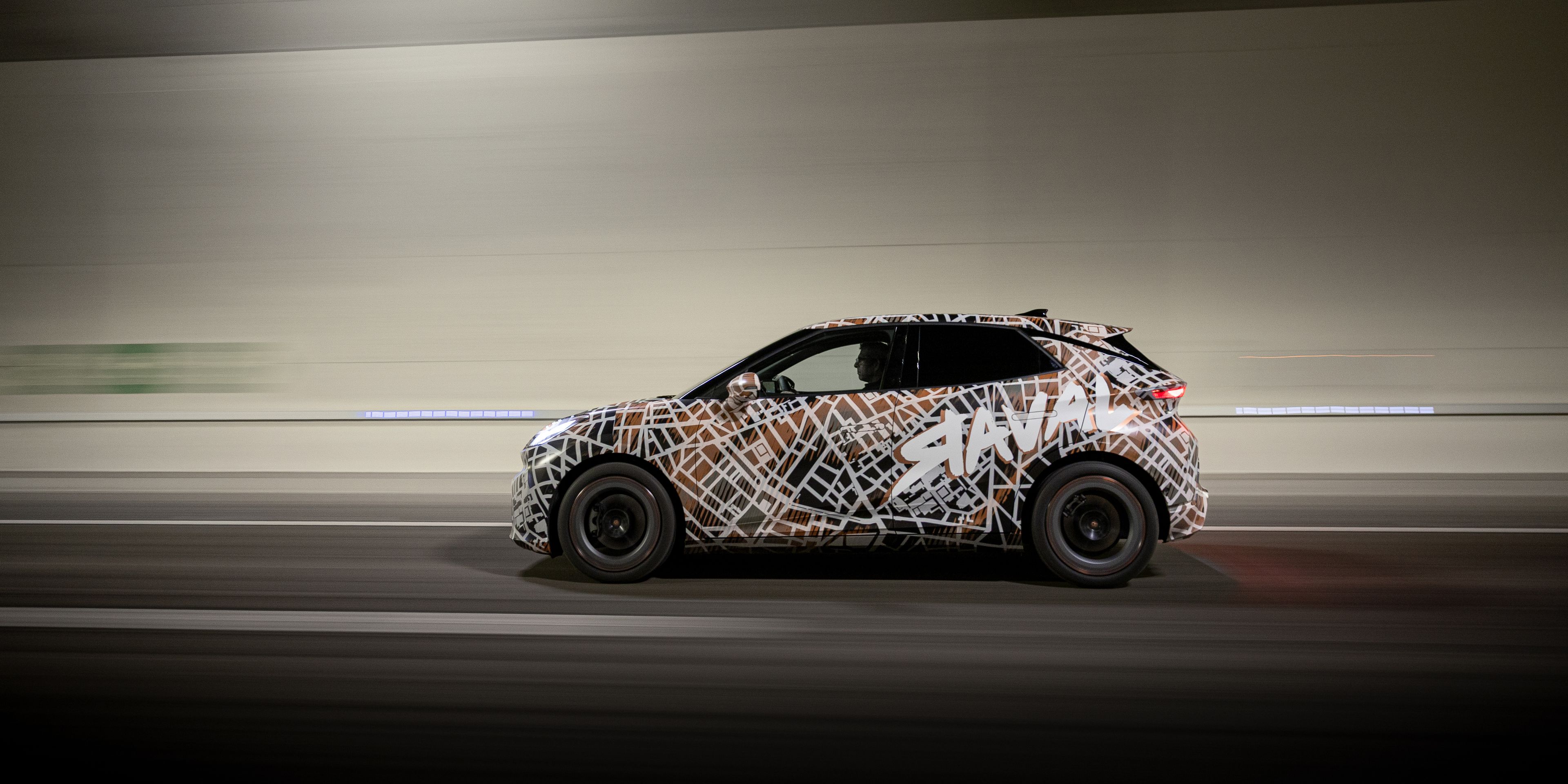 cupra raval oldalról
