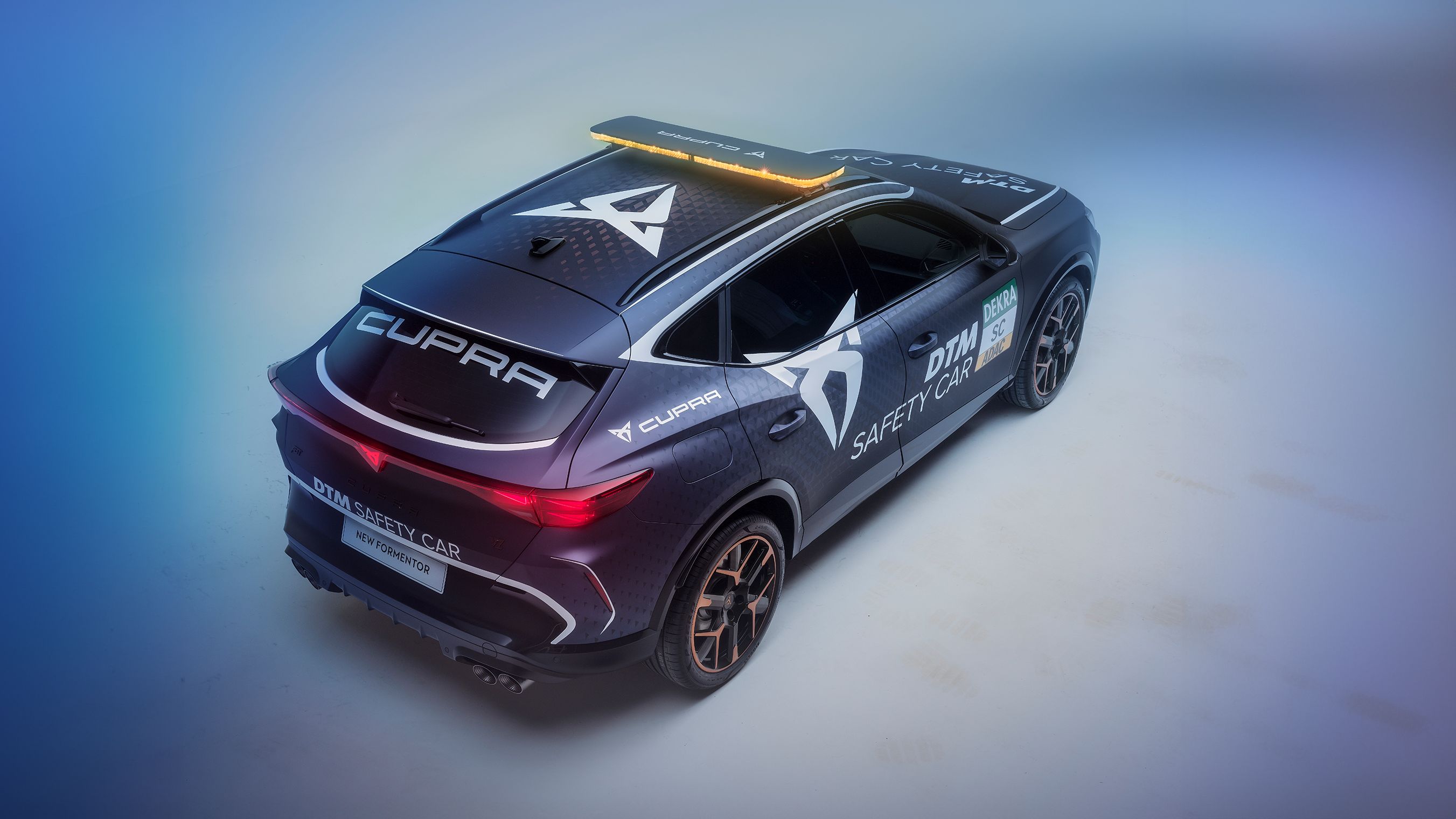 Cupra Formentor biztonsági autó felülről