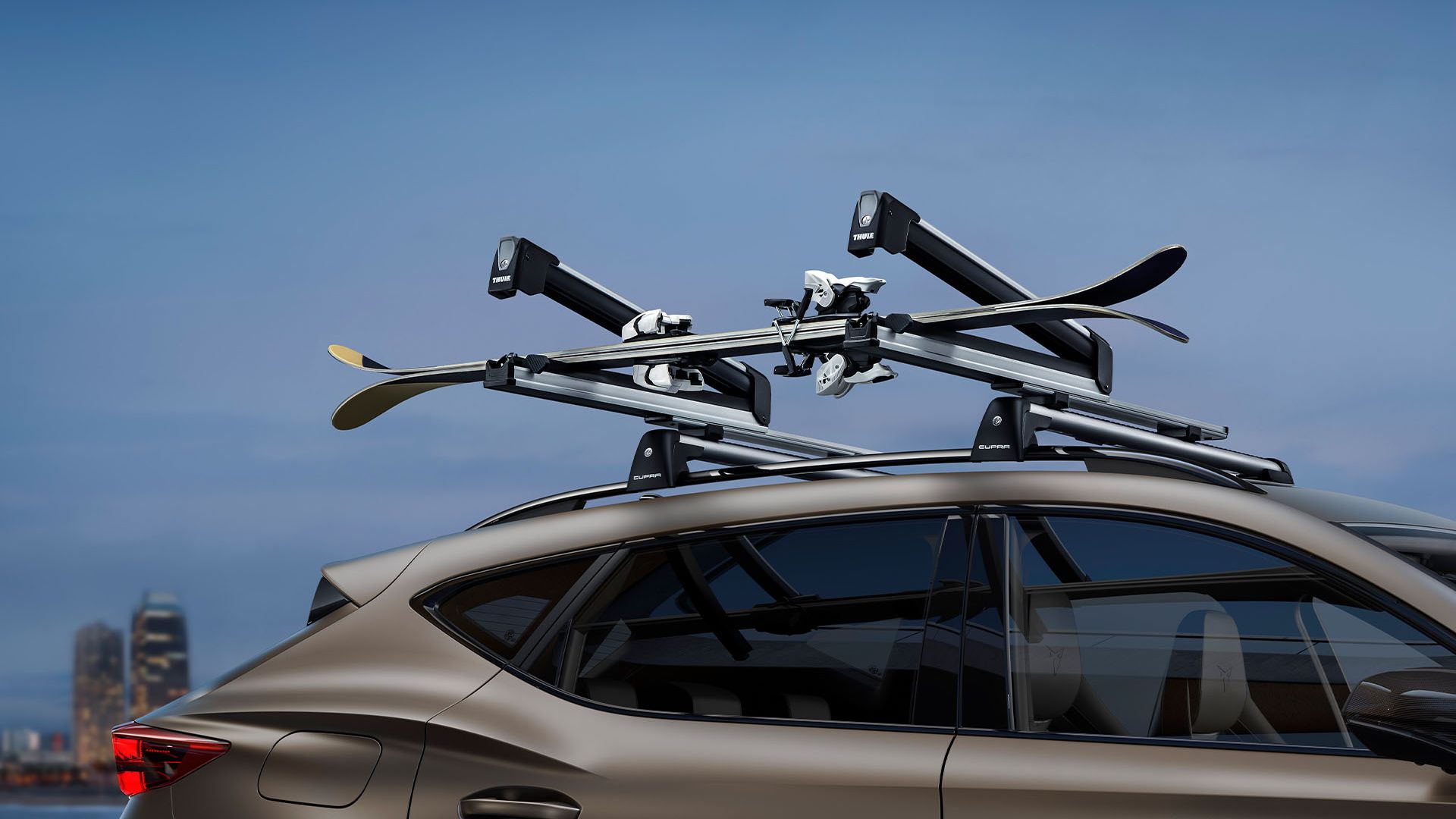 CUPRA Formentor síléctartó