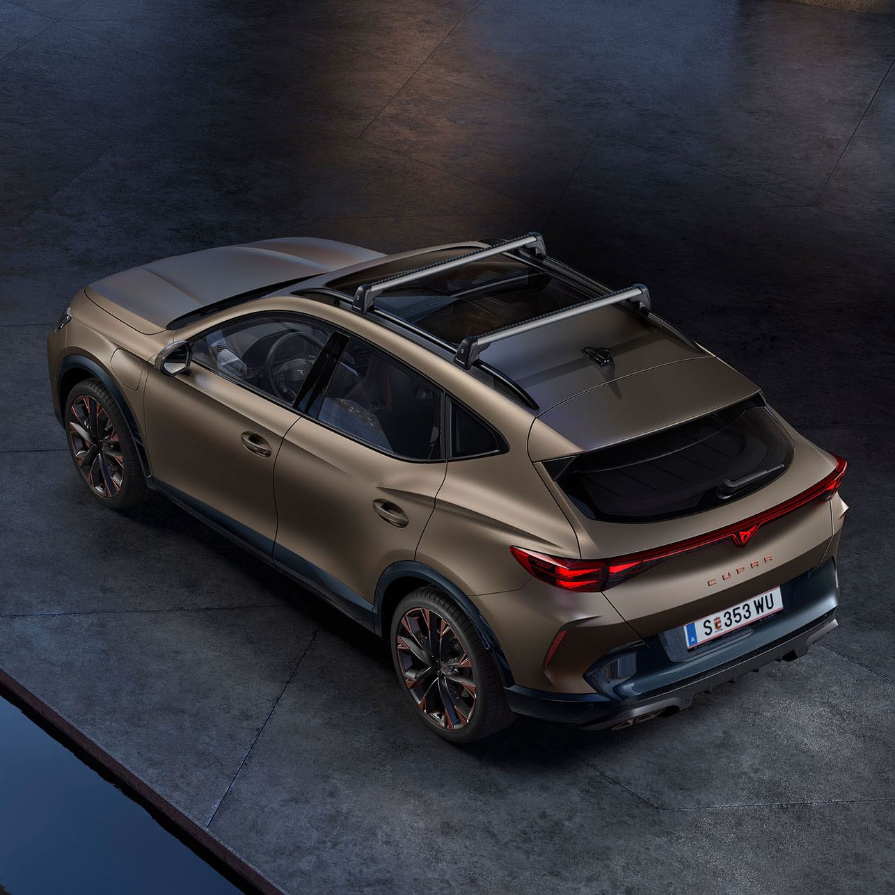 CUPRA Formentor tetősín